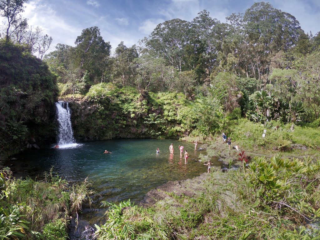 Discover the waterfalls of Hawaii